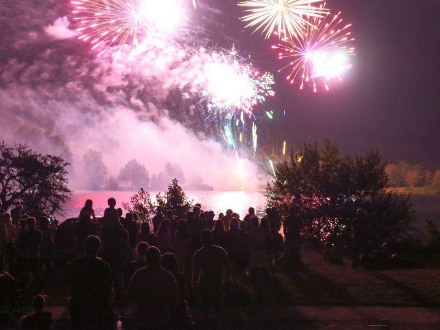 feux d'artifices aux Ballastières