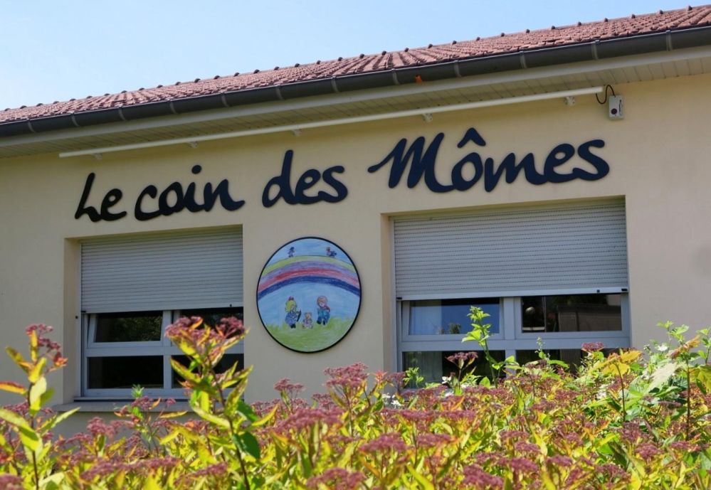 Péri et extra-scolaire « le coin des mômes » 